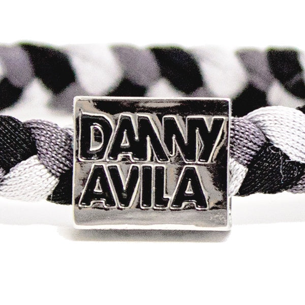 Danny Avila Pulsera Tejida