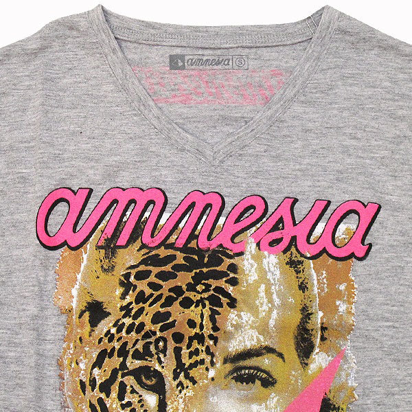 Amnesia Ibiza Wildlife Men&#39;s V-Neck T-shirt